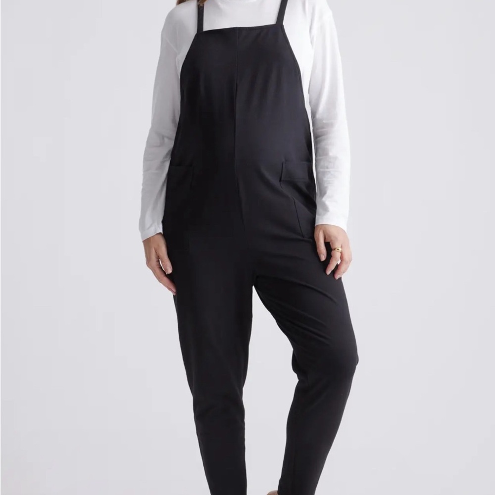 Quince Maternity overalls in Navy